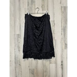Woman’s skirt inner slip lingerie